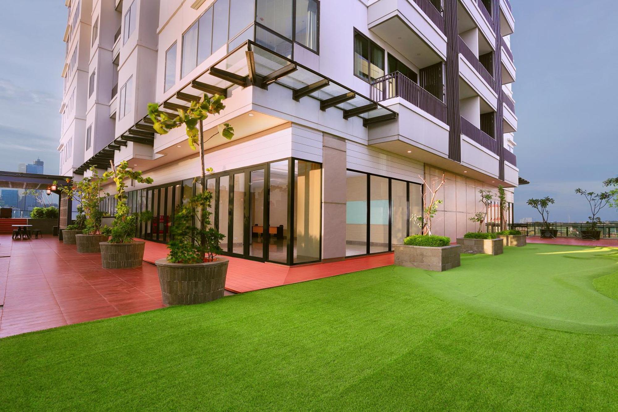 Citadines Gatot Subroto Yakarta Exterior foto